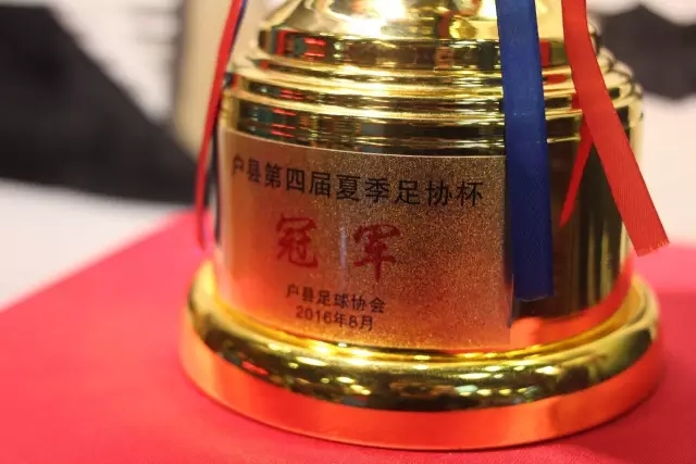 曾凡博14分首钢不敌深圳 萨林杰28+13顾全15分